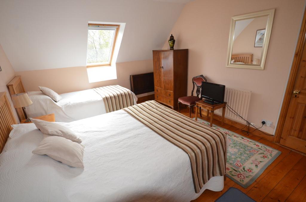Camillaun Lodge With Lough Corrib Boat Hire Oughterard Quarto foto