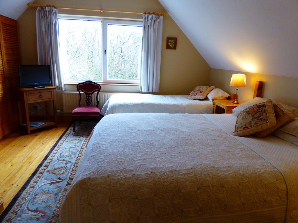 Camillaun Lodge With Lough Corrib Boat Hire Oughterard Exterior foto